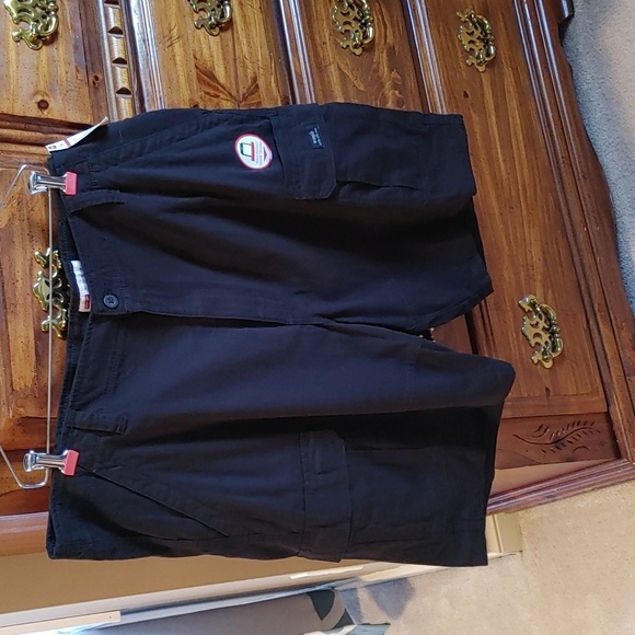 NWT Men's Relaxed Fit Cargo Shorts - Picture 1 of 11